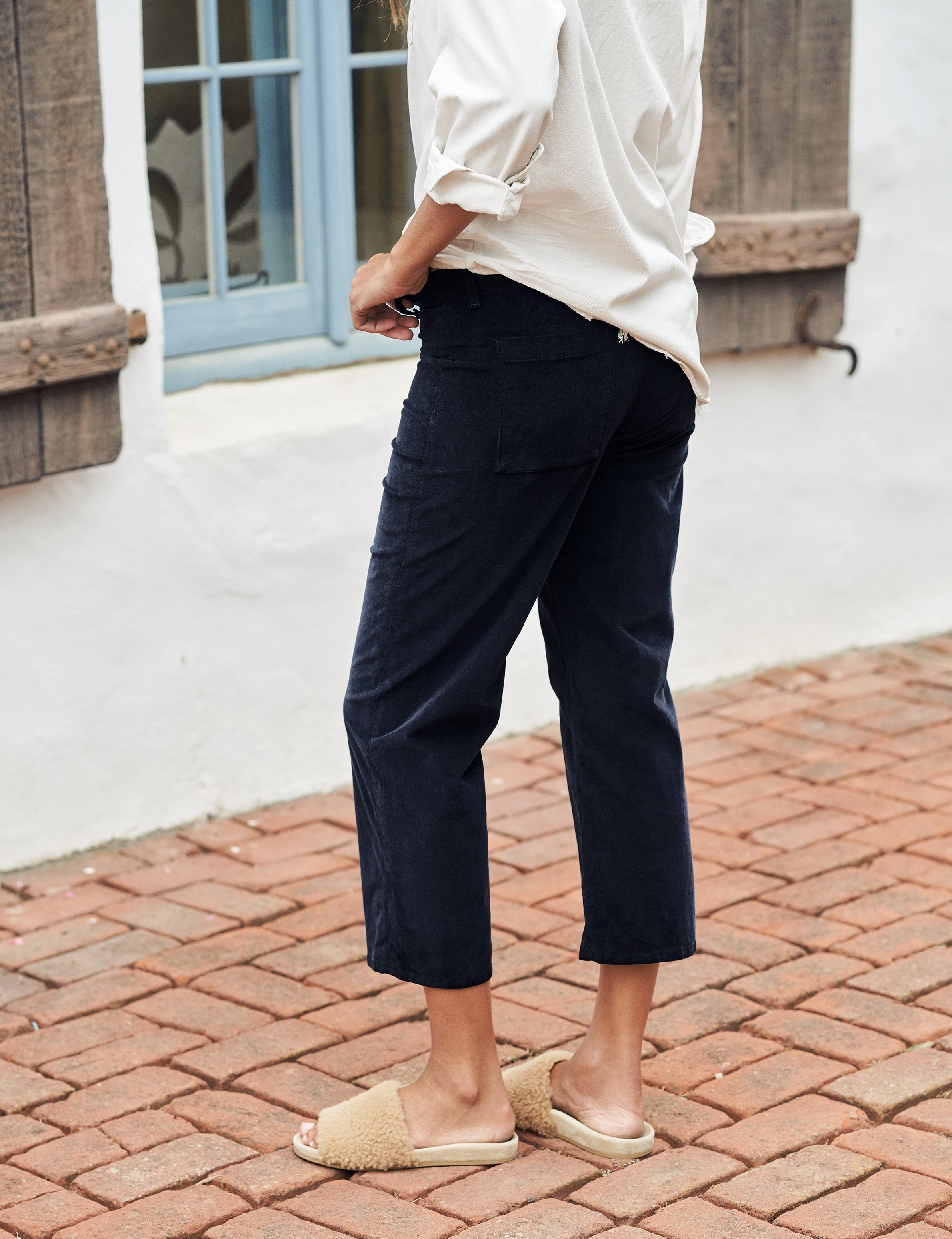 Kinsale, High-Rise Pant, Navy – ReLoved by Frank & Eileen