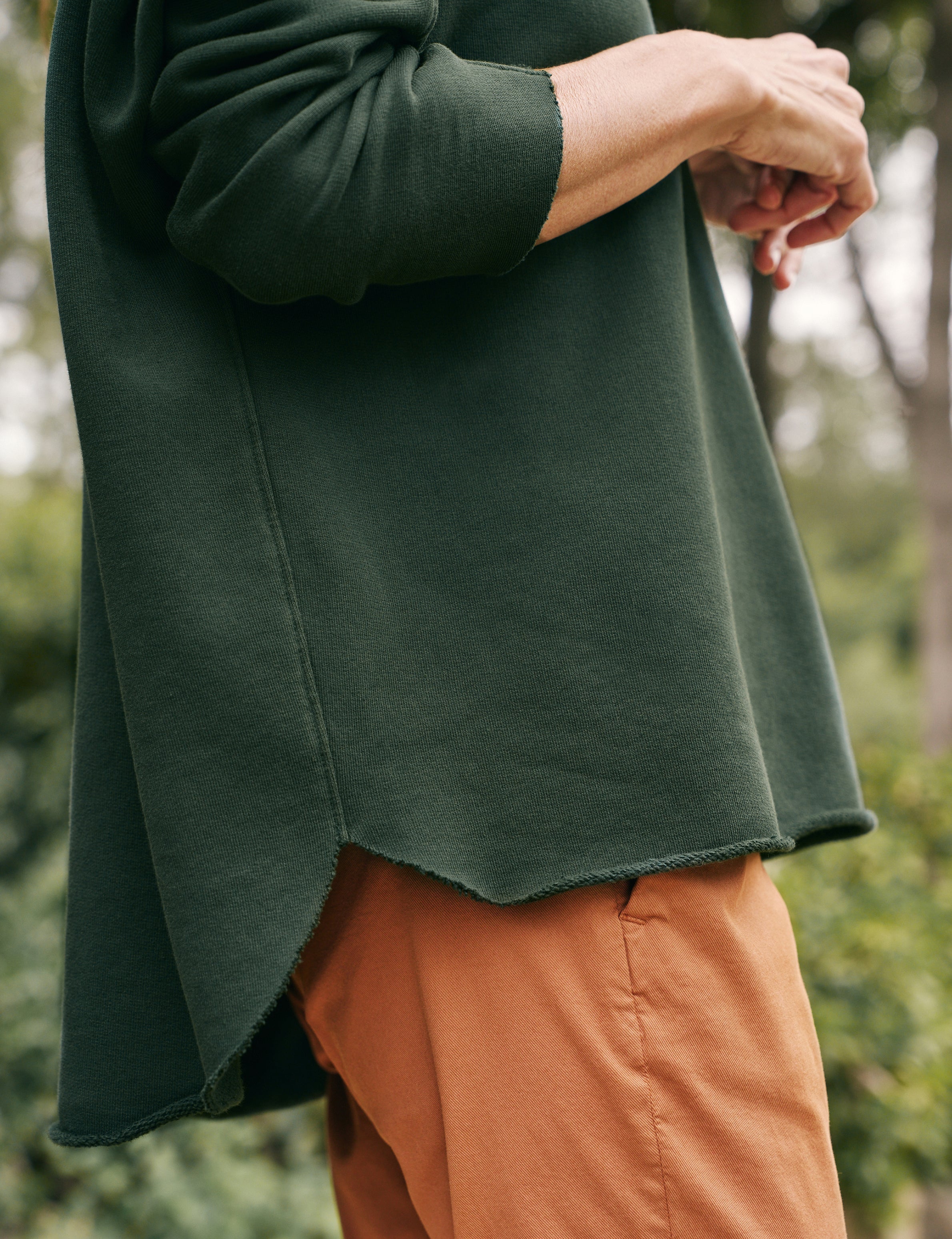 Anna, Long-Sleeve Capelet, Green – ReLoved by Frank & Eileen