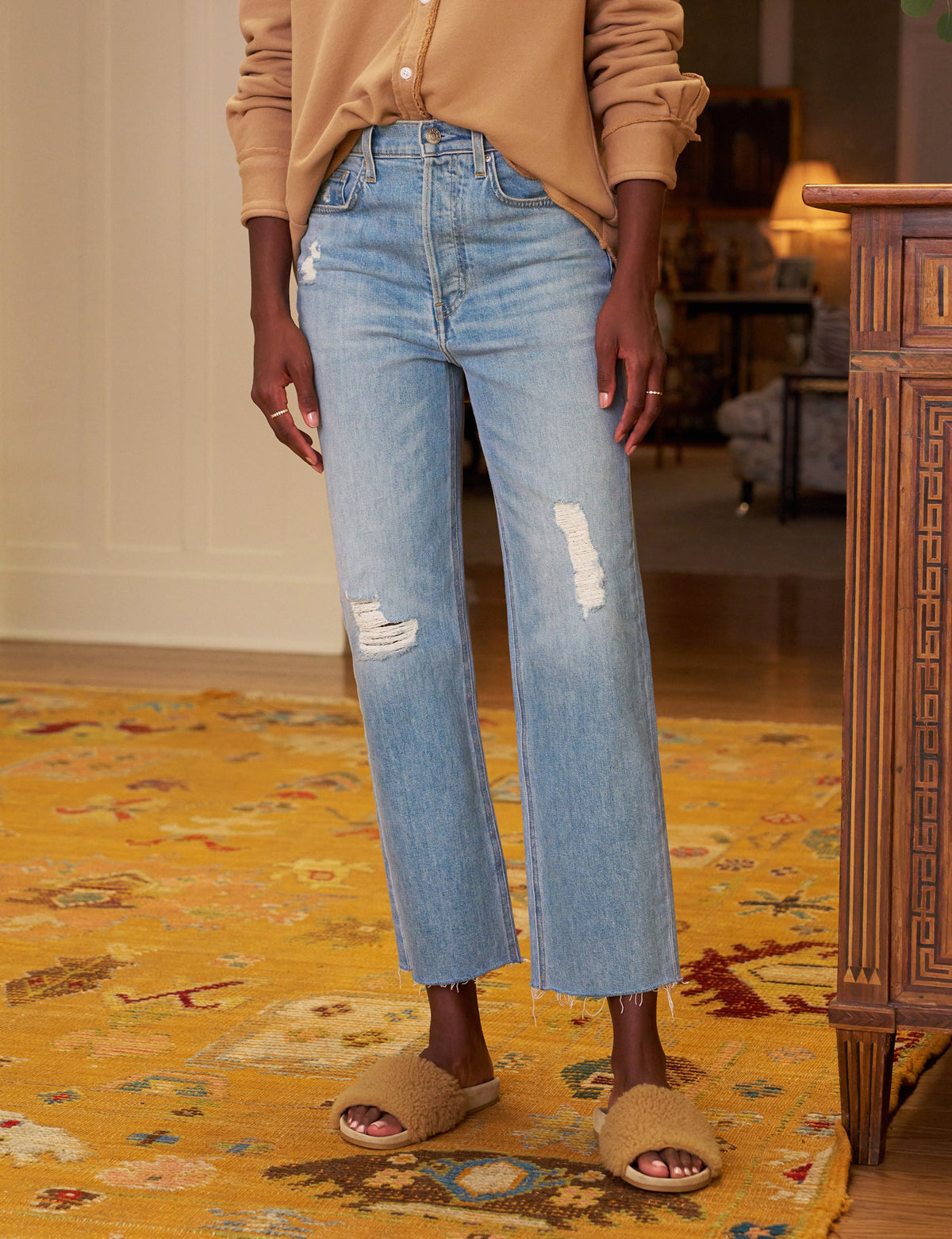 Monaghan, Mom Jean, Distressed Vintage Wash – ReLoved by Frank  display picture 1