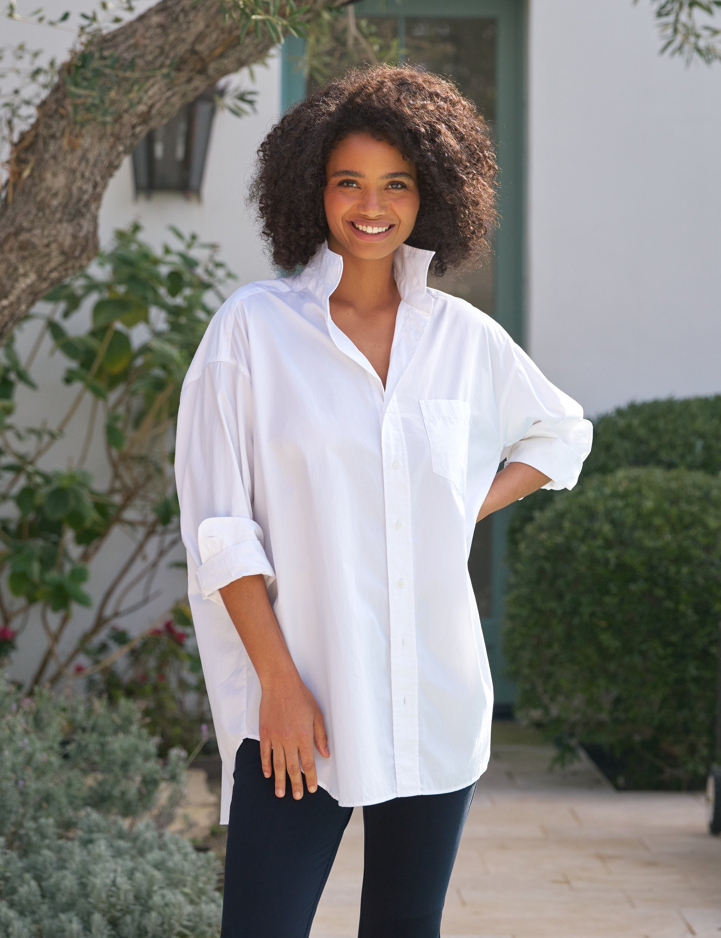 Mackenzie, One-Size Button-Up Shirt, White – ReLoved by Frank & Eileen