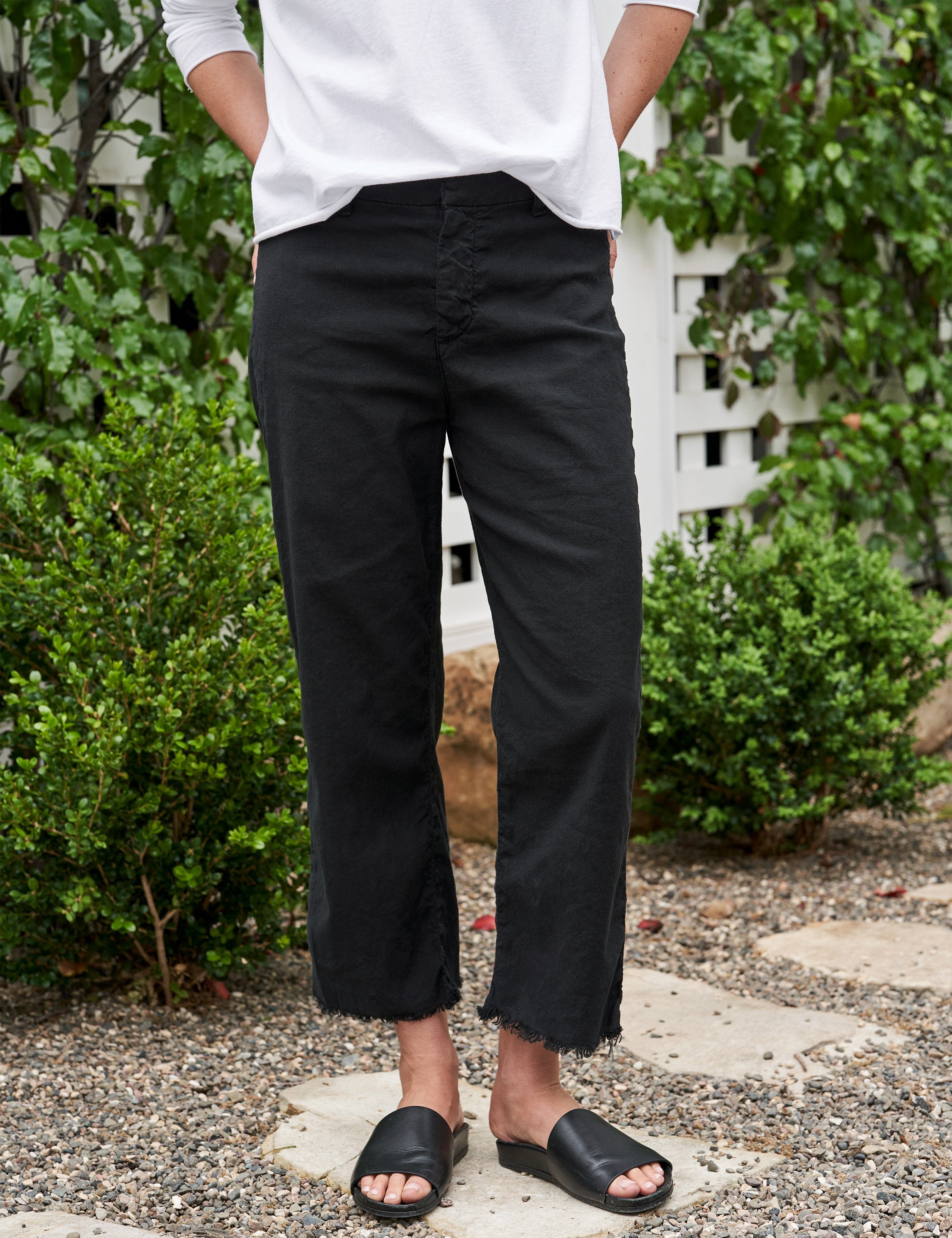 Kinsale, High-Rise Pant, Black – ReLoved by Frank & Eileen display picture 1